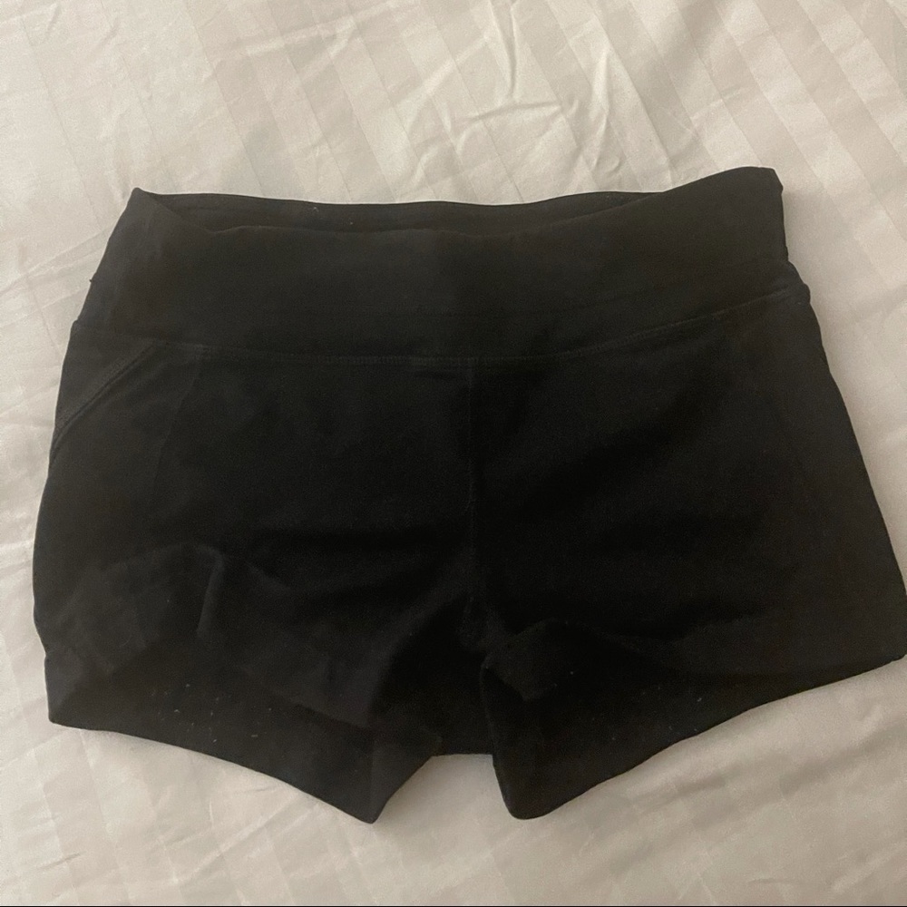 Athleta yoga shorts